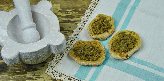 Freselline con patè di oliva